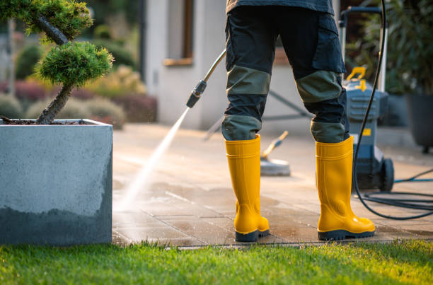 Why Choose Our Certified Pressure Washing Experts for Your Project Needs in St Helena, CA?